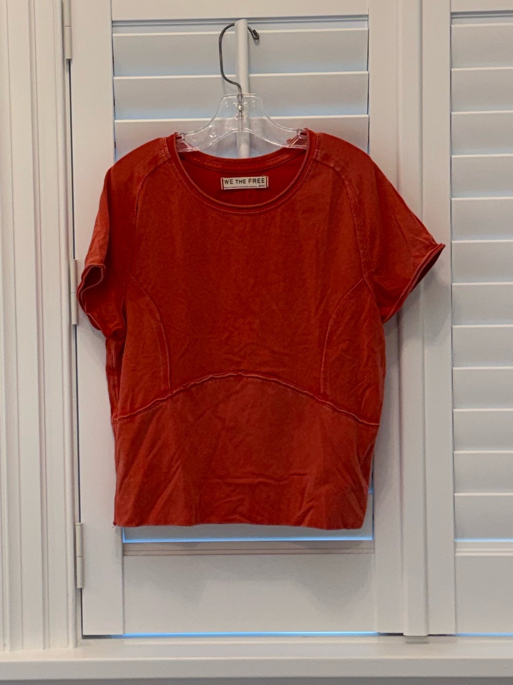Women’s Short-Sleeve Top in Red